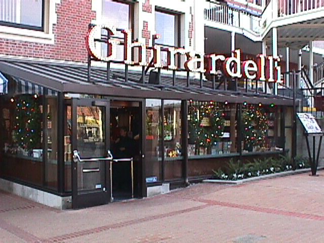 ghirardelli square mode